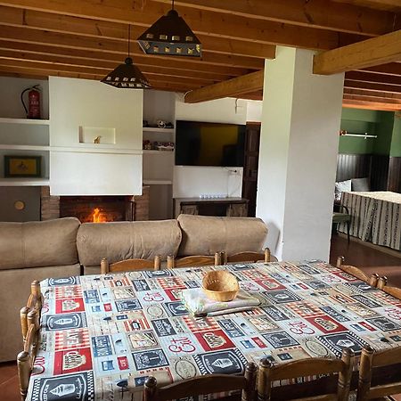 Casa Rural Monterrey Aroche Esterno foto